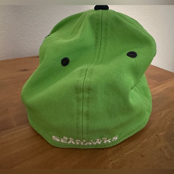 Seattle Seahawks Hat - Picture 3 of 6